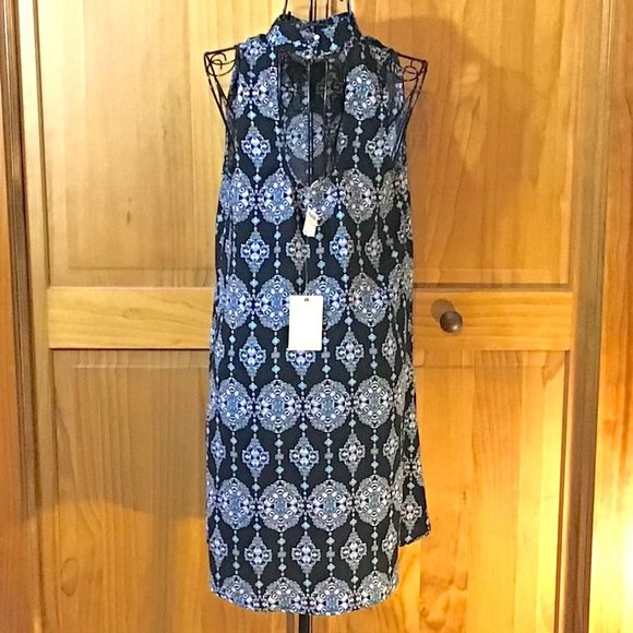 Black High Collar Midi Dress with Print - Picture 2 of 2